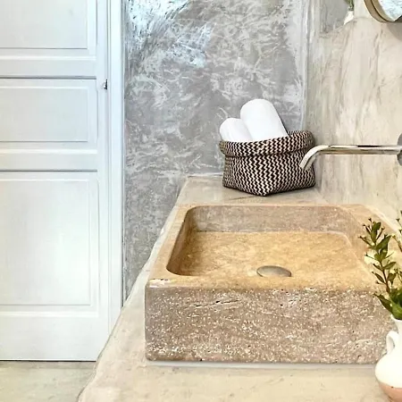 Trullo Luxury Pescoluse, By Salentoaffitti * Torre Vado