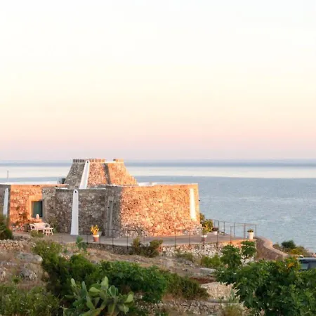 Vila Trullo Luxury Pescoluse, By Salentoaffitti